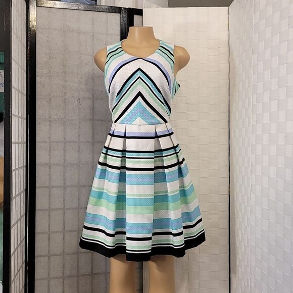 BRAND NEW DANNY AND NICOLE SPEARMINT MULTI STRIPE A-LINE DRESS - Picture 4 of 15